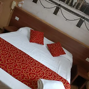 Corvetto Corso Lodi , Milán Italia