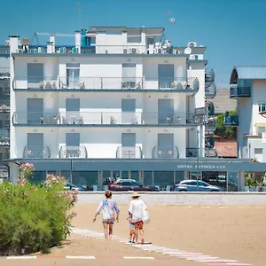 hotel-riviera-caorle.hotelinveneto.com/