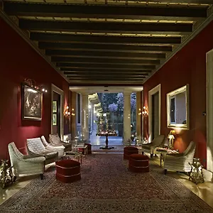 the-gentleman-of-verona.hotelinveneto.com/